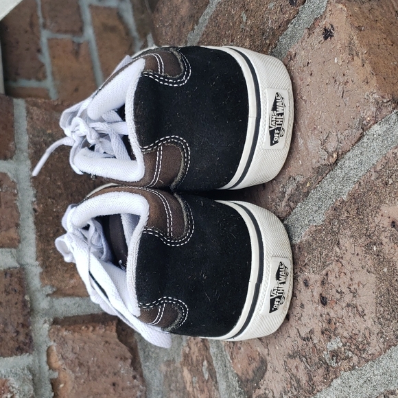 Vans Kid Shoes,size 4.5 - Picture 2 of 5